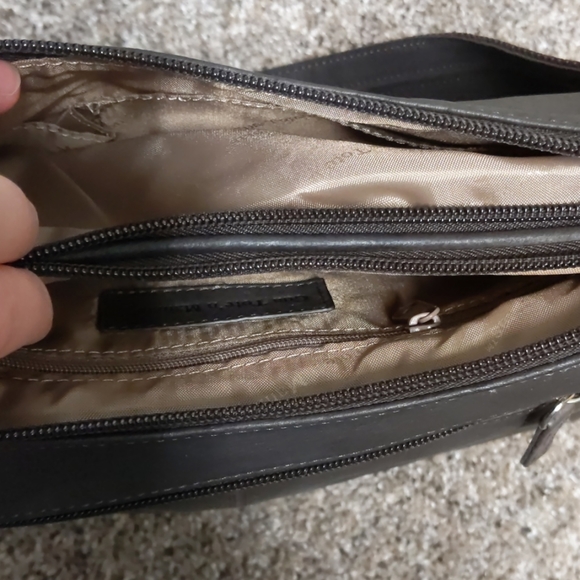 Concealed Carry Purse - NWOT - Picture 3 of 6